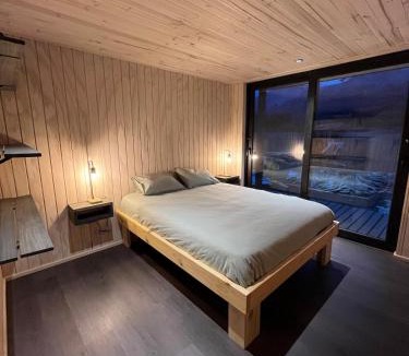 Villa Cerro Castillo Ski Chalet | Refuge with Panoramic Views, Cerro Castillo