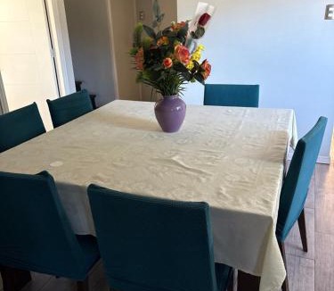 Las Rejas House | Habitación cerca de Pajarito, Aeropuerto, Clínicas, esc PDI y Carabineros
