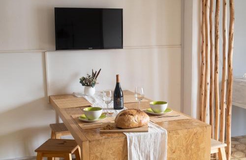 Guaymallen Apartment | Dúplex minimalista cerca Hilton Mendoza y Bodega Los Toneles Helen Aloja