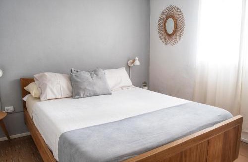 Guaymallen Apartment | Dúplex minimalista cerca Hilton Mendoza y Bodega Los Toneles Helen Aloja
