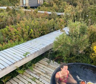 Calbuco House | Pichi I Calbuco - Tiny house-style cabin facing the lagoon