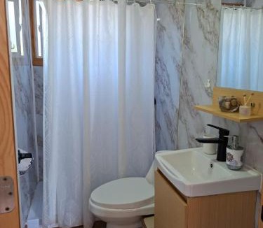 Lenca House | Tu refugio en el sur, tiny house con vista al Volcán Calbuco a 30 minutos de Puerto Montt