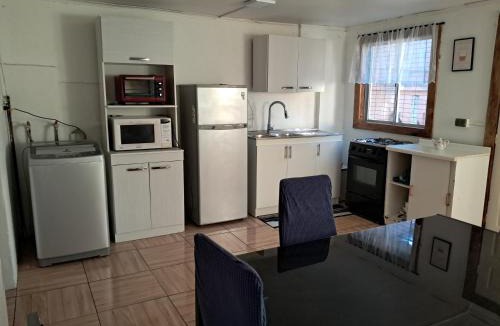 Rancagua House | Alojamiento san Francisco de Asis -Casa equipada con estacionamiento 2 dormitorios 2 baños