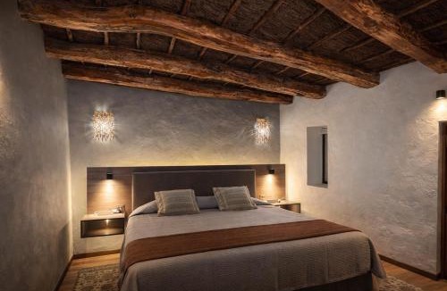 San Pedro de Atacama Villa | Atacama Arriera Villa Private Desert Oasis Sleeps thirteen Pool & Starlink