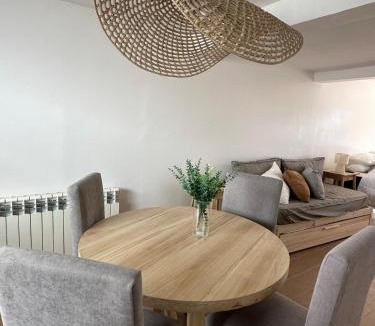 Macrozona Bahia Redonda y Primeros Faldeos Apartment | Apart Nuevo Calefaccionado - A 1 Cuadra del Centro