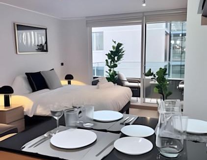 Las Condes Apartment | 1D con Terraza cerca de Clínica Las Condes