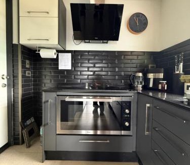 Talca Apartment | Moderna casa con piscina e internet de alta velocidad en Talca