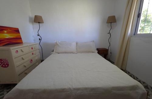 Ramallo Apartment | Estadía de Campo, Gran Parque, Pileta y Pérgola para comer asados
