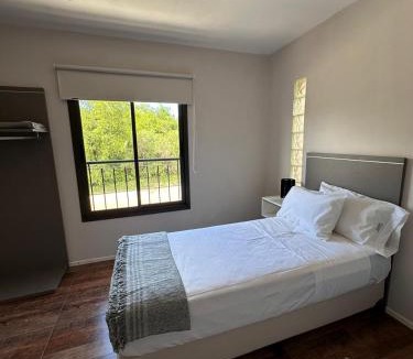 San Lorenzo House | ALMAS CASAS de SIERRAS