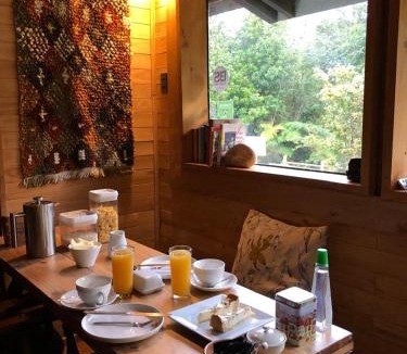 Chaiten Hotel | Posada de Expediciones Kahuel