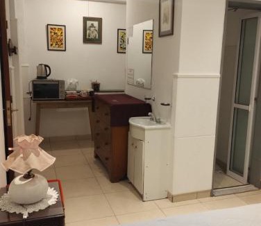 San Salvador de Jujuy House | BED AND BREAKFAST- Alto La Viña- SUITE