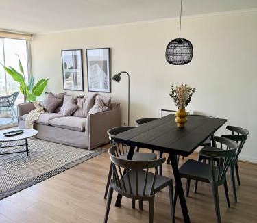 Santiago Apartment | Vista Cordillera Nevada, Piso 15, Metro Plaza Egaña, Parking