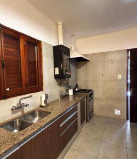 Reyes House | Tanti