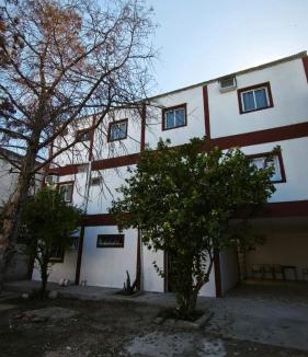 Aguirre Department Apartment | Lavalle dpto 4