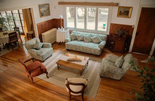 Punta Arenas House | Estancia Río de Los Ciervos