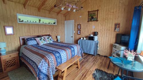 Puerto Montt House | Habitación con vista al mar
