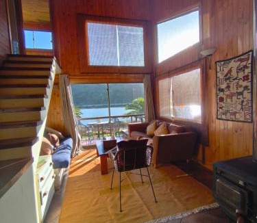 Pichilemu Ski Chalet | Cabaña en Pichilemu Cahuil vista a la laguna