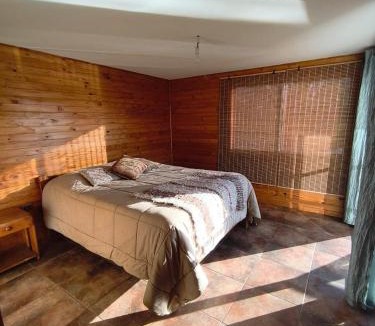 Pichilemu Ski Chalet | Cabaña en Pichilemu Cahuil vista a la laguna