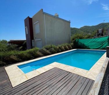 Dr. Enrique Zarate House | Cabañas El Pela