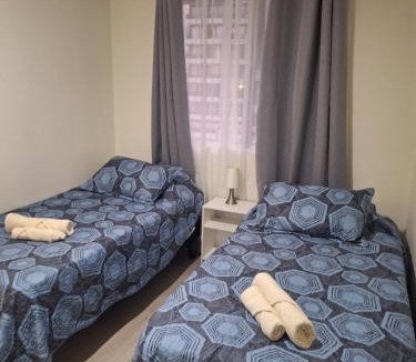 Las Rejas Apartment | Estacionamiento Gratis Full Departamento Céntrico a pasos del Metro Ecuador, Teletón, Mutual, Clinicas