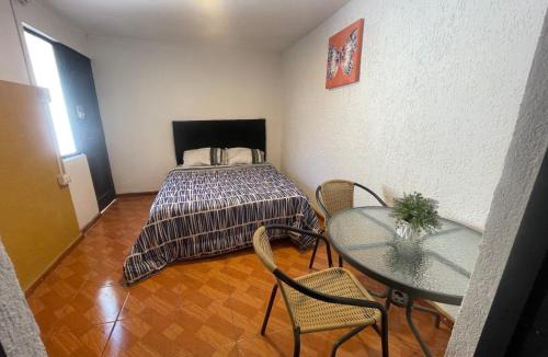 Curico House | Habitación doble economica con Baño Privado