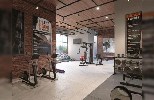 Los Angeles Apartment | Departamento Nuevo 1D1B con estacionamiento sobre stripcenter y supermercado