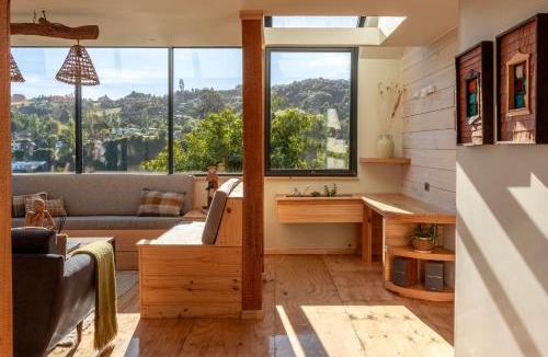Nercon House | Casas Arco Jardin