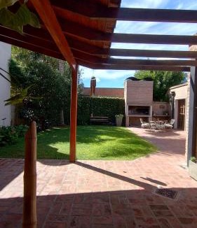 Empalme Lobos House | Casa Las Clivias