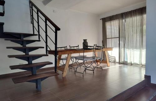 San Antonio de Areco House | Hornero House