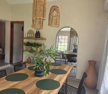 Unquillo House | Dos Soles Unquillo , 2 casas con Pileta en las sierras chicas de Córdoba