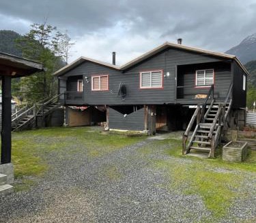 Chaiten House | Cabañas el mañio