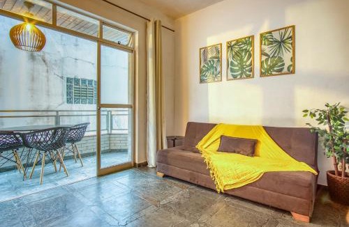 Vila Nova Apartment | Na Praia do Forte, Ar e TV nos quartos, completo - Praça da Cidadania