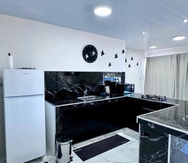 Posadas House | Casa con Piscina y quincho Adonai