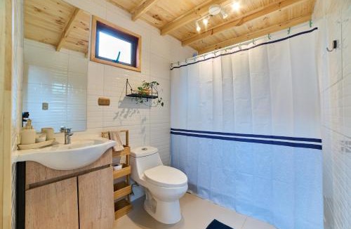 El Quisco Ski Chalet | Loft Aneley Refugio Romántico con Tinaja Caliente Privada e ilimitada