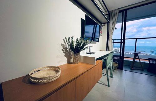 Jardim Oceania Apartment | Lindo Flat com Varanda e Vista Mar