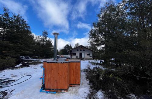 Curacautin House | Cabaña nieve, tinaja y vista al volcan