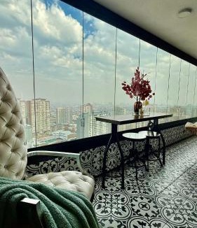 Barrio Italia Apartment | Depto frente al metro Irarrazaval