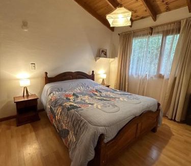 Junin de los Andes House | Hermosa cabaña a orillas del rio