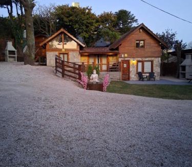 Villa Gesell Ski Chalet | Cabañas Gusfraba