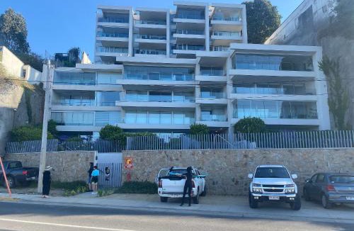 Concon Apartment | Modern and Cozy Beachfront Apartment