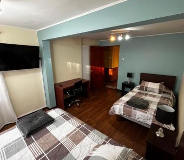 Copiapo House | Casa ideal equipos de trabajo empresas 7-8 huéspedes