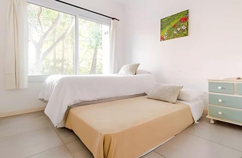 Del Viso Apartment | Casa privada con pileta climatizada, gran parque y parrilla en Pilar