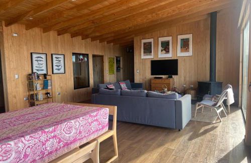 Queilen House | Casa orilla playa en Chiloé