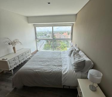Mendoza City Center Apartment | exclusivo departamento en Torre Leloir, Seguridad 24 HS cochera privada