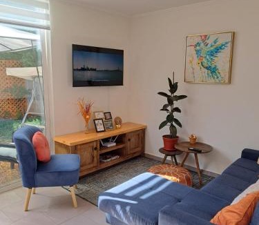 Casablanca House | Hogar Entre Viñas