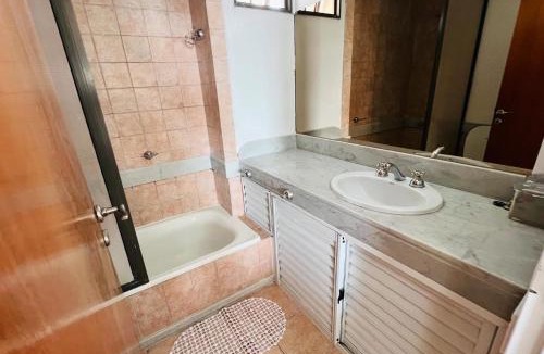 Parana Apartment | Excelente departamento, a metros del Shopping Paso del Paraná, vista al río Paraná - silencio - ideal para descansar - barrio residencial - Cámaras de seguridad 24hs - unidad Monitoreada