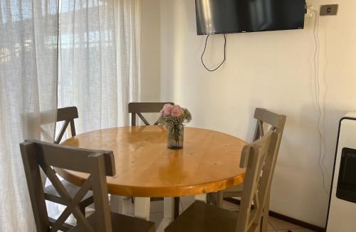 Curico House | CASA CERCA AERODROMo