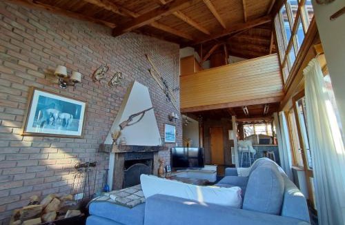 San Carlos de Bariloche Ski Chalet | Casa Suiza, vistas panorámicas al lago, ciudad y montañas !