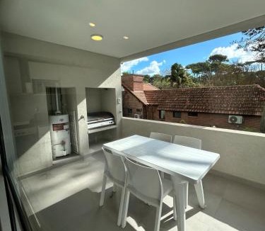 Carilo Apartment | Edificio Cerezo 77 by D&G