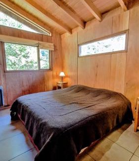 San Carlos de Bariloche Apartment | Alihuen Cabañas Cab 3